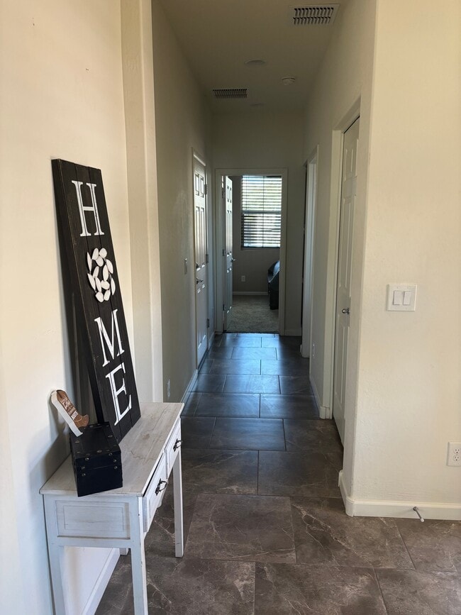 4468 Covered Wagon Trl in Wickenburg, AZ - Building Photo - Building Photo