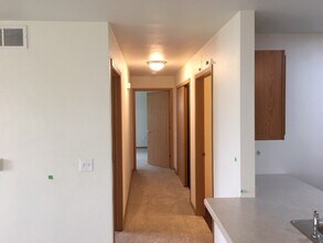 2003 Zimmer Dr, Unit D in Manitowoc, WI - Building Photo - Building Photo