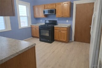 1000 West Ave in Buffalo, NY - Building Photo - Building Photo