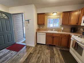12485 Northwoods Blvd in Truckee, CA - Building Photo - Building Photo