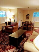 4659 Montgomery Rd, Unit Apt2 in Ellicott City, MD - Building Photo