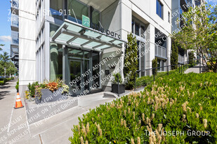 76 Cedar St in Seattle, WA - Building Photo
