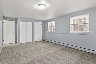 786 Five Mile Line Rd in Webster, NY - Building Photo - Building Photo
