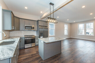 14 Prospect St, Unit 1 in Morristown, NJ - Building Photo - Building Photo