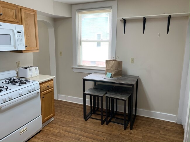 11 West St in Oneonta, NY - Building Photo - Building Photo