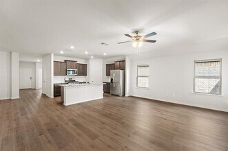 647 Carters Grv Dr in Fate, TX - Building Photo - Building Photo