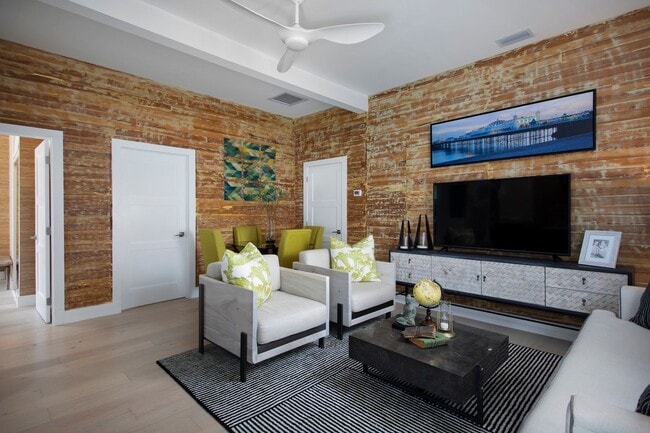 property at 1418 2nd St