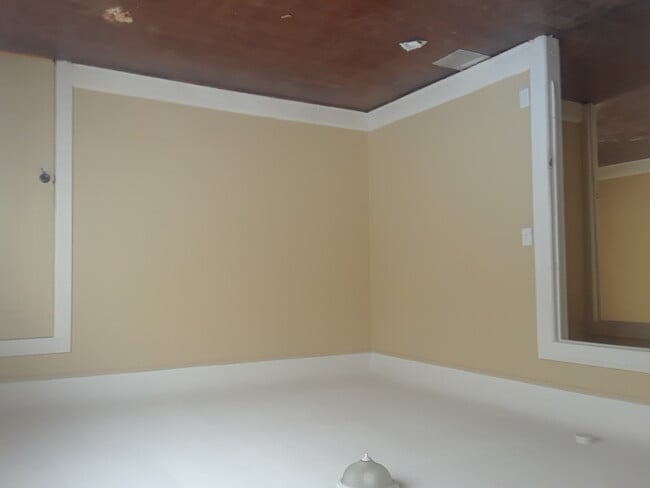 3620 3 Mile Dr in Detroit, MI - Building Photo - Building Photo