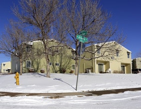 1900 S Raritan St in Denver, CO - Building Photo - Building Photo