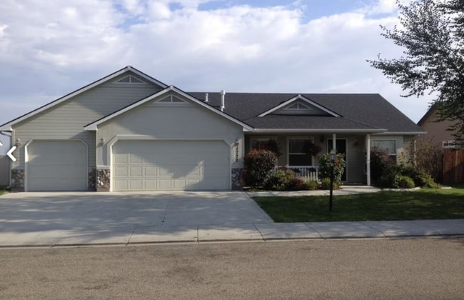 property at 1770 W Bellagio Dr