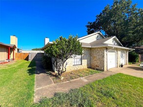 1731 Horseshoe Cir in Round Rock, TX - Building Photo - Building Photo