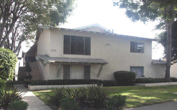 12692 Flower St in Garden Grove, CA - Building Photo - Building Photo