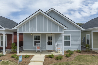 Cottages at Oak Grove Dairy in Huntsville, AL - Foto de edificio - Building Photo