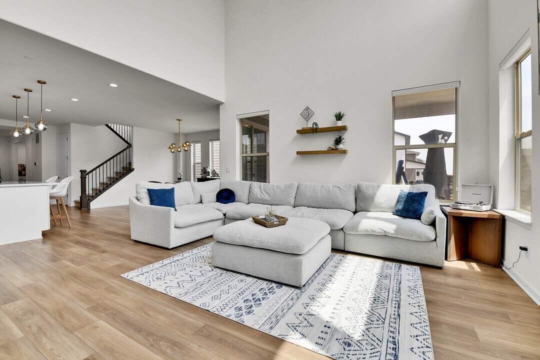 6302 E 142nd Pl in Thornton, CO - Building Photo