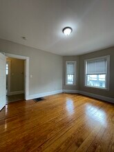 100 Lonsdale St in Boston, MA - Building Photo - Building Photo
