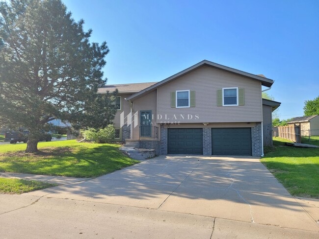 property at 15201 Greene Ave