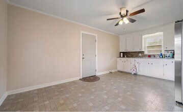 705 Woodmont Cir in Anderson, SC - Foto de edificio - Building Photo