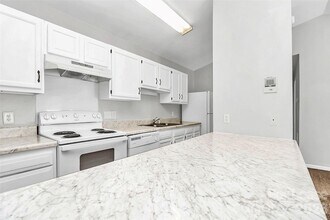 6146 Meadow Rose Ln in Charlotte, NC - Building Photo - Building Photo