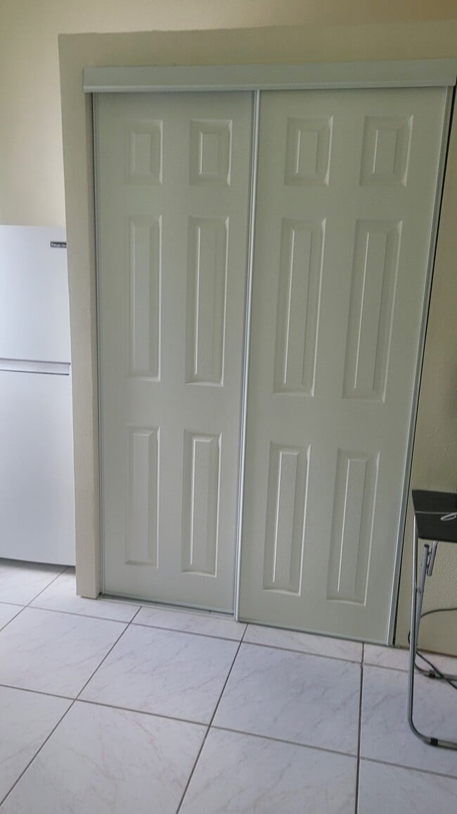 106 Woodbury Pines Cir, Unit Studio Apartment for Rent in Orlando, FL - Building Photo - Building Photo