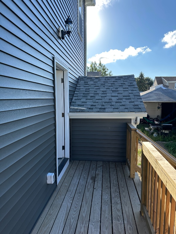 15 Sybaris St