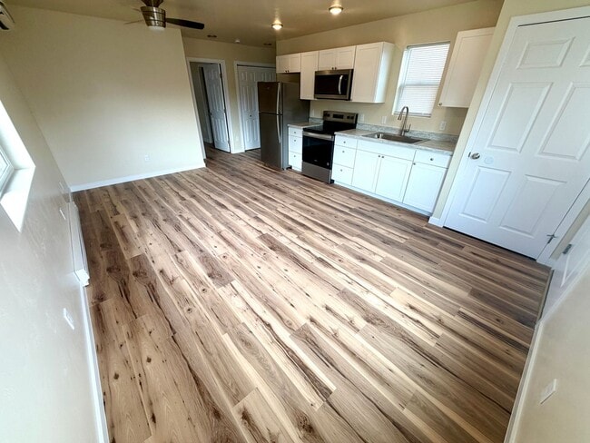 1380 Cleveland St in Helena, MT - Building Photo - Building Photo