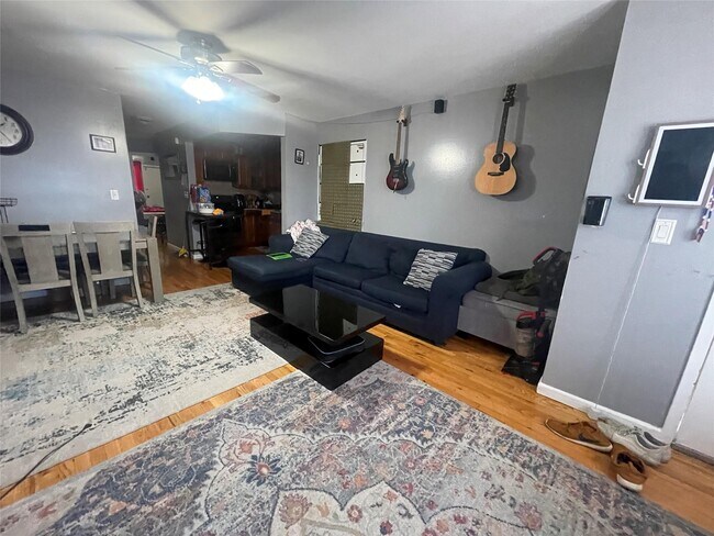 713 Fountain Ave in Brooklyn, NY - Building Photo - Building Photo