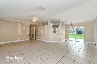 2621 NE 6th Pl in Cape Coral, FL - Building Photo - Building Photo