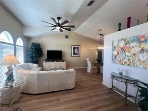 5333 NW 25th Loop in Ocala, FL - Foto de edificio - Building Photo