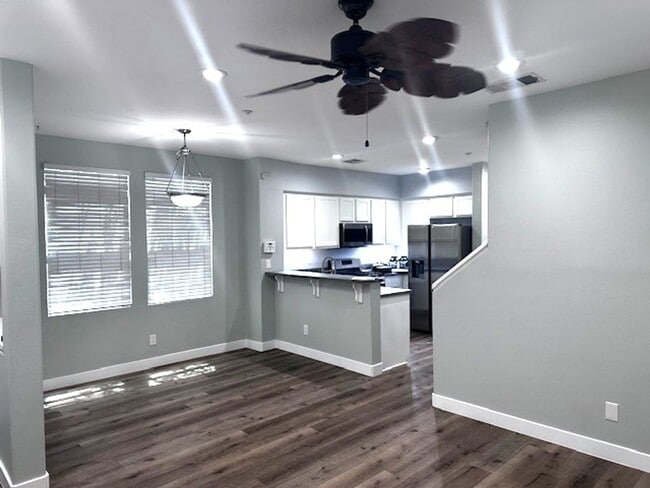 4300 Newton Ave in San Diego, CA - Building Photo - Building Photo