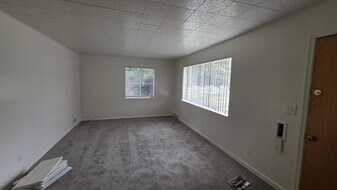 1060 36th St in Ogden, UT - Building Photo