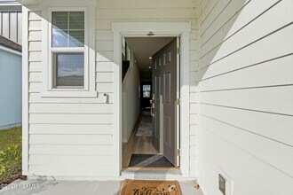 14742 Cashew Ave in Jacksonville, FL - Building Photo - Building Photo