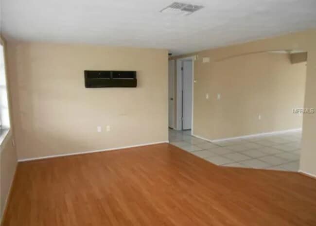 5912 Della Dr in Holiday, FL - Building Photo - Building Photo