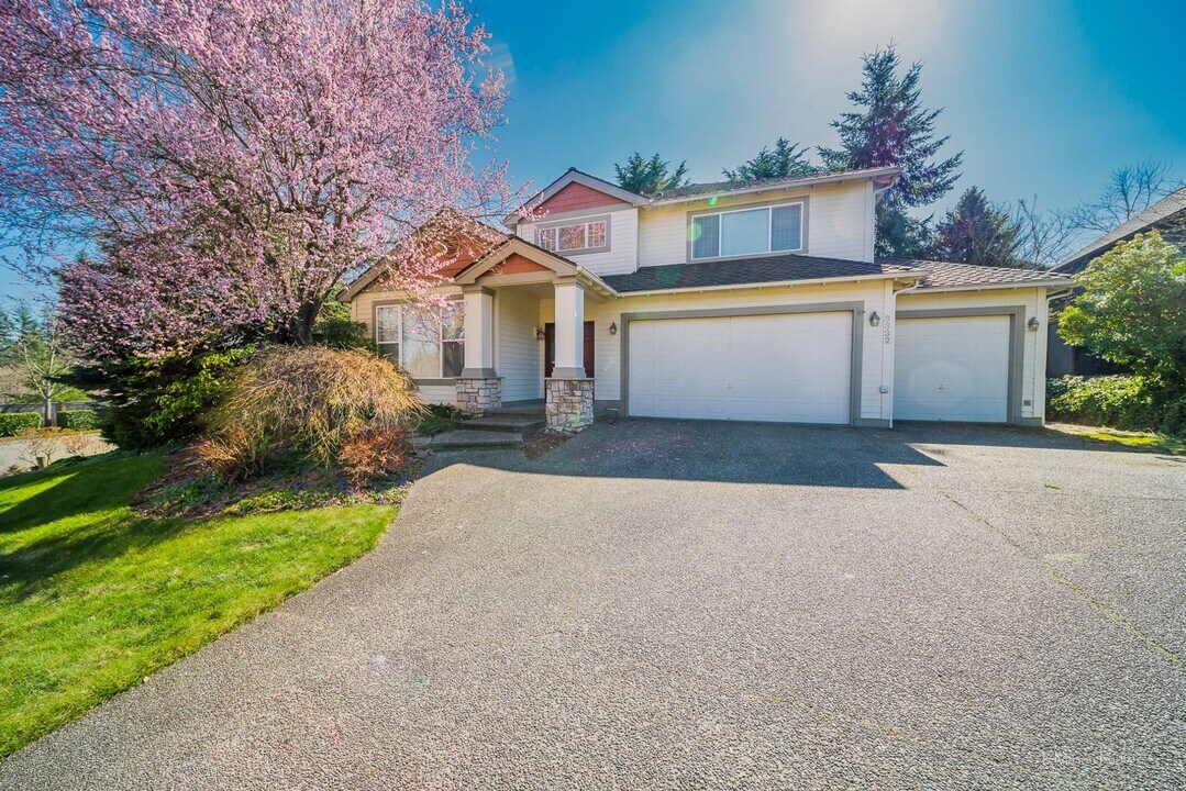3332 113th St SE in Everett, WA - Building Photo