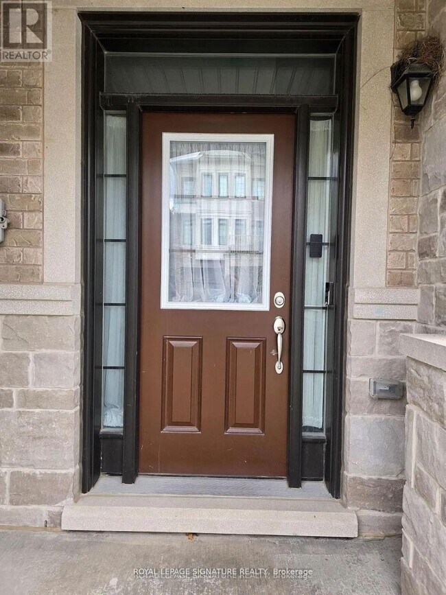 1183 Restivo Ln in Milton, ON - Building Photo - Building Photo