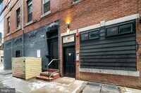 1153 N Front St photo'