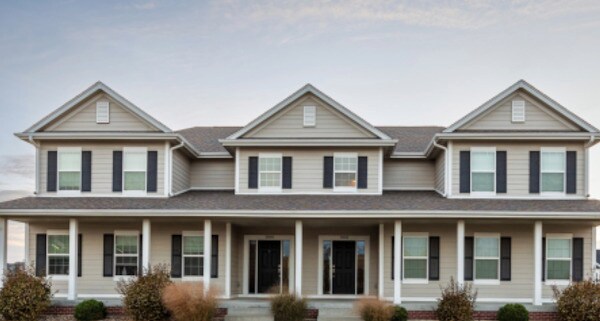 Elm Street Villas in Ankeny, IA - Foto de edificio