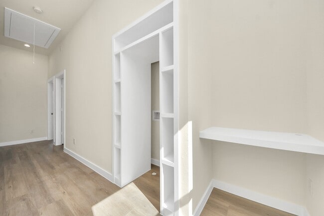 8025 Peachtree St in Houston, TX - Building Photo - Building Photo