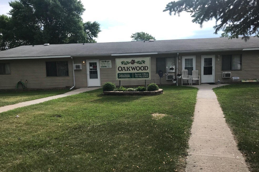 221 15th St N, Unit D4 Photo