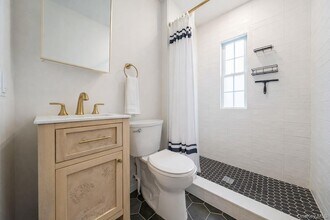 93 West St in Warwick, NY - Foto de edificio - Building Photo