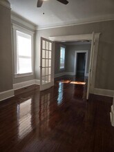 655 E Henry St in Savannah, GA - Foto de edificio - Building Photo