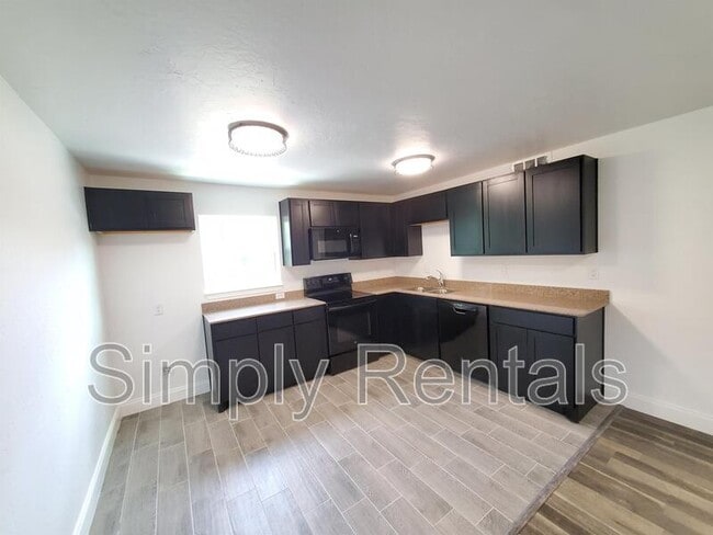 property at 2004 Wesley St