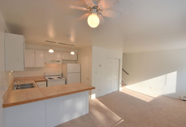 Spruce Street Apartments