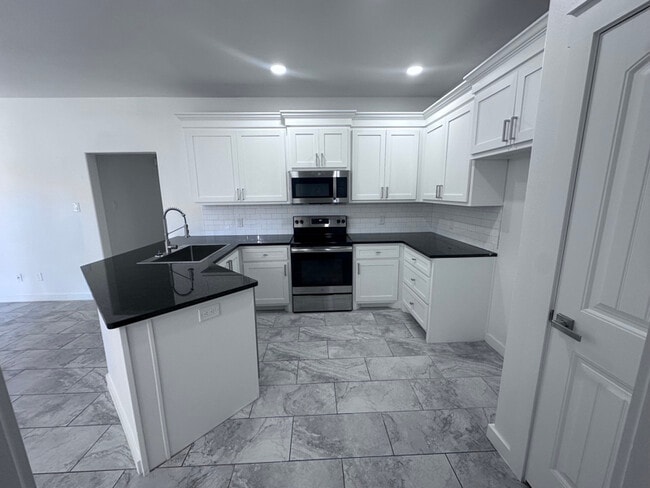 11902 Evanston Ave, Unit Unit A in Lubbock, TX - Building Photo - Building Photo