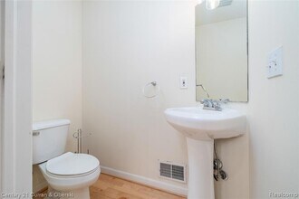 50529 Beechwood Ct, Unit 14 in Plymouth, MI - Building Photo - Building Photo