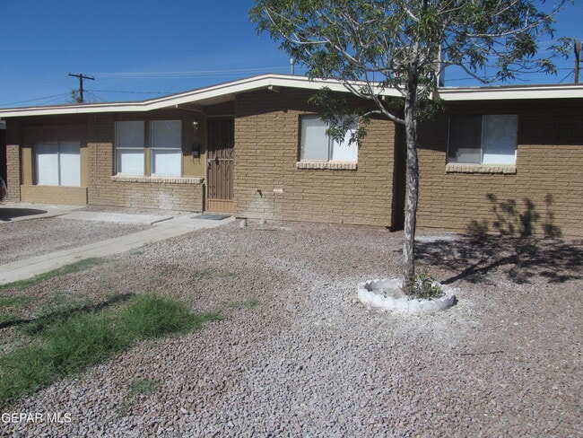 property at 253 Jensen Ave