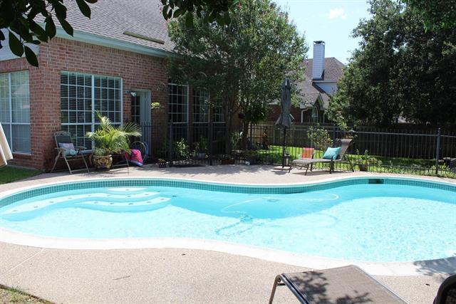 2205 Branchwood Dr in Grapevine, TX - Building Photo - Building Photo