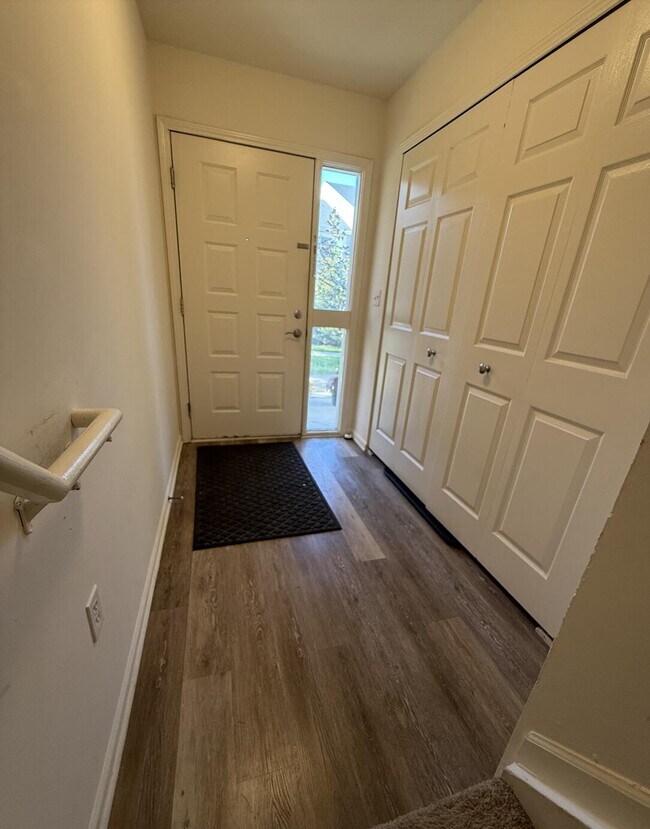 272 Columbus Dr in Ann Arbor, MI - Building Photo - Building Photo