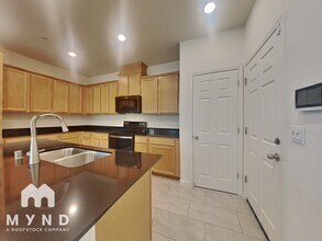 7942 Pitcher St in Citrus Heights, CA - Building Photo - Building Photo