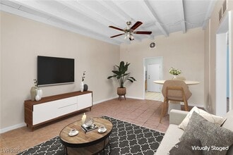 710 N 10th St in Las Vegas, NV - Building Photo - Building Photo