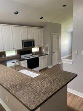 2021 Fairmount Park Dr in Denton, TX - Building Photo - Building Photo